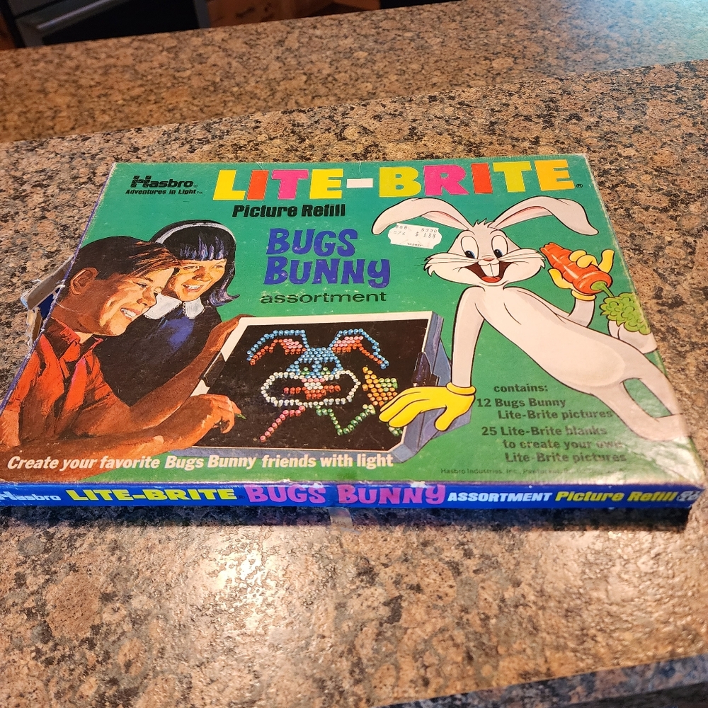Hasbro Lite-Brite Bugs Bunny Assortment Picture Refill Pages
